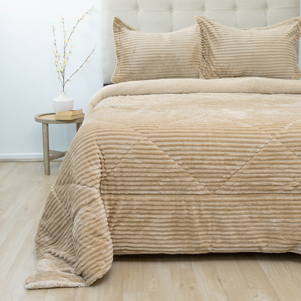 Cubrecama Cotelón Liso Deluxe con Sherpa - Coleccion Senses - Imagen 5