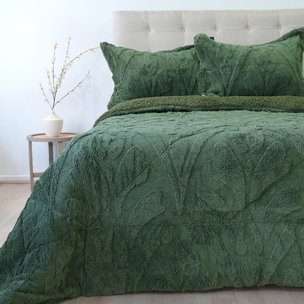 Cubrecama Jacquard Deluxe con Sherpa - Imagen 4